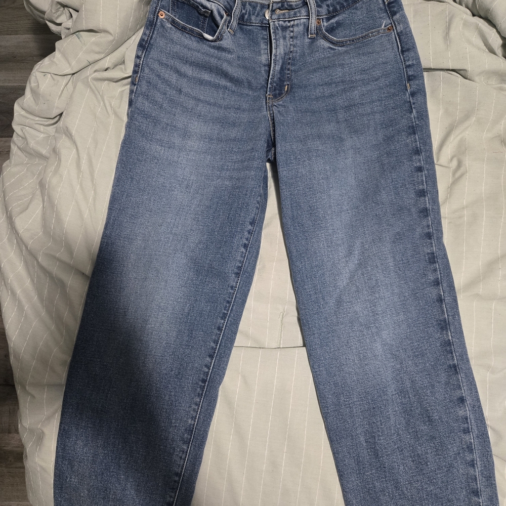 Old Navy Women's Straight Leg Blue Jeans